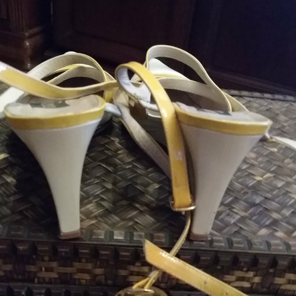 Shoes - Picture 8 of 15